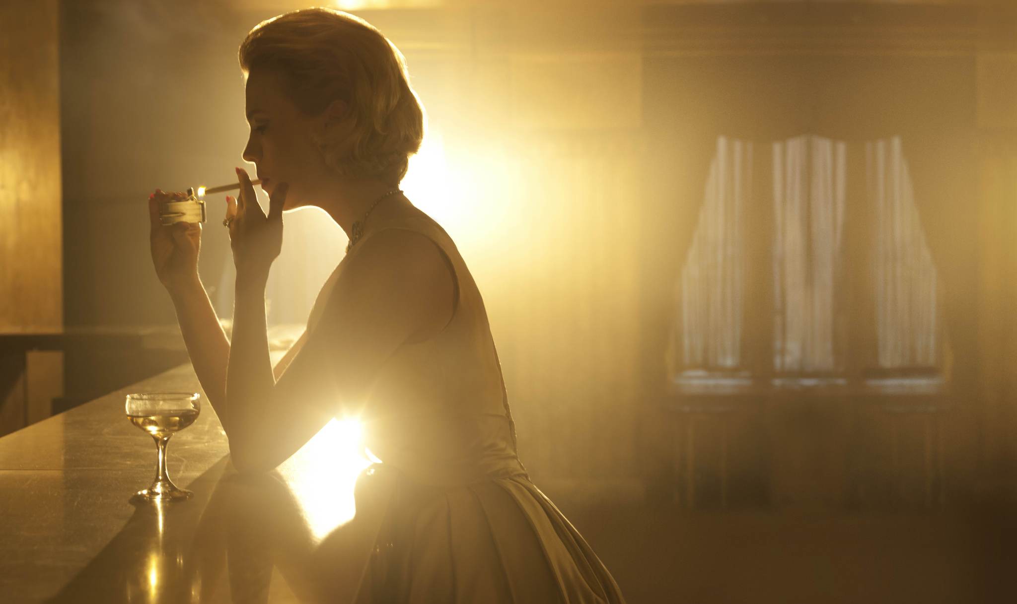 Still of January Jones in MAD MEN. Reklamos vilkai (2007)