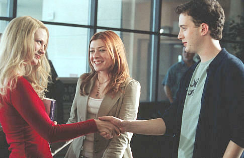 Still of Alyson Hannigan and January Jones in American Wedding (2003)