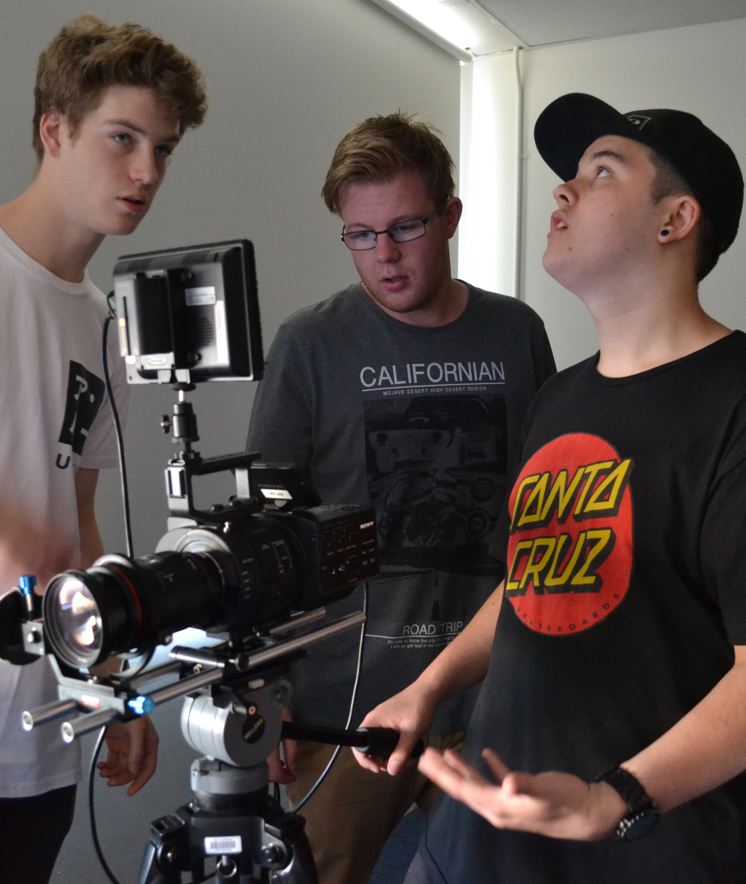Callum Mansfield (Centre), with cinematographer James Fernandez (right), and 1st Assistant Camera Jack Hamilton (right)