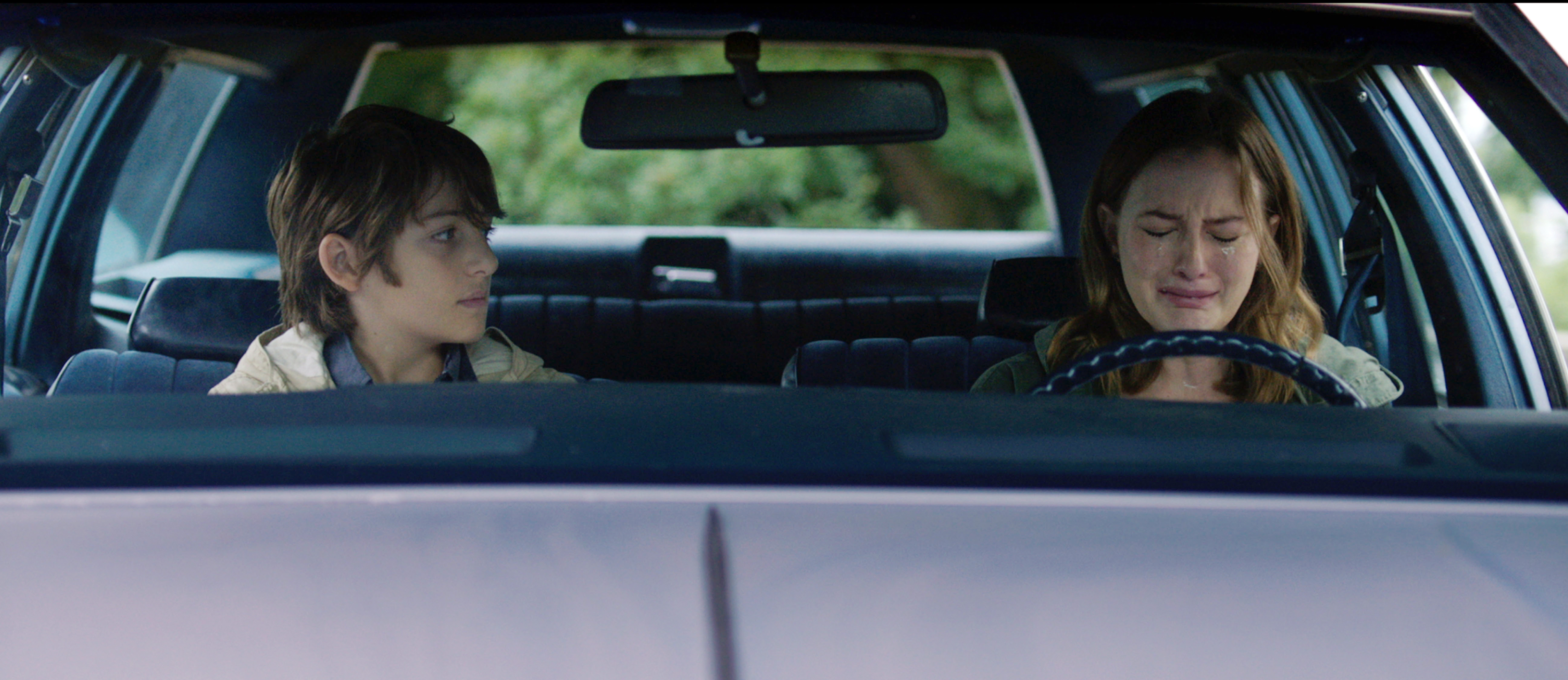 Still of Leighton Meester and Julian Shatkin in Like Sunday, Like Rain (2014)