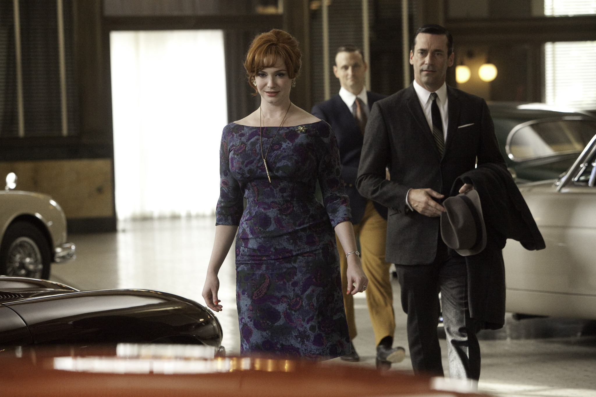 Still of Jon Hamm and Christina Hendricks in MAD MEN. Reklamos vilkai (2007)