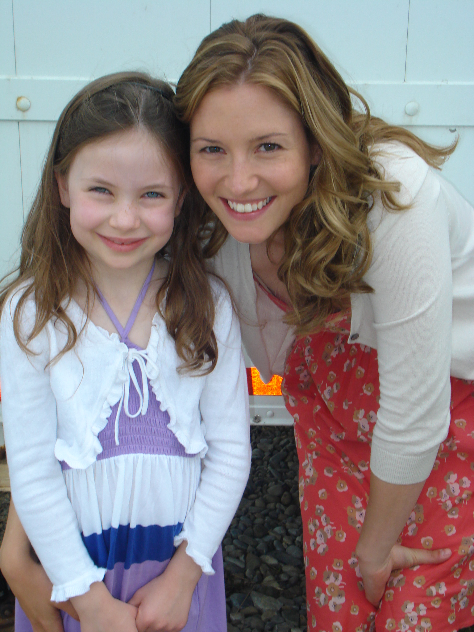 Malia and her actress mom, Chyler Leigh on the set of 