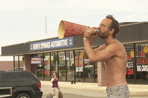 Still of John Benjamin Hickey in The Big C (2010)