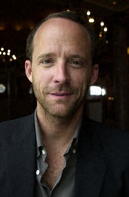 John Benjamin Hickey at event of The Anniversary Party (2001)