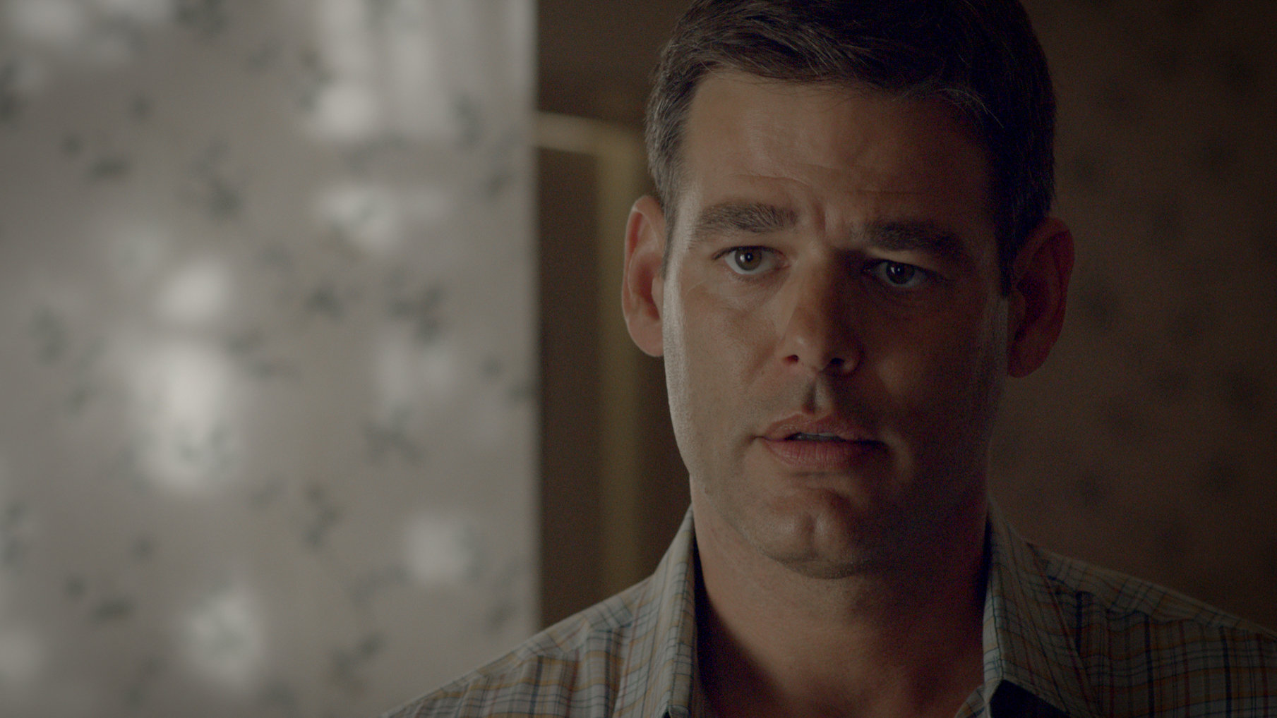 Still of Ivan Sergei in Broken Memories (2015)