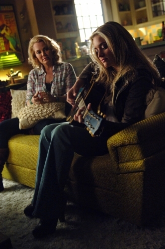 Still of Gail O'Grady and AJ Michalka in Hellcats (2010)