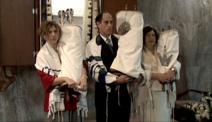 Mindy A. Portnoy and Lafe Solomon in The High Holy Days Video Project (2010)