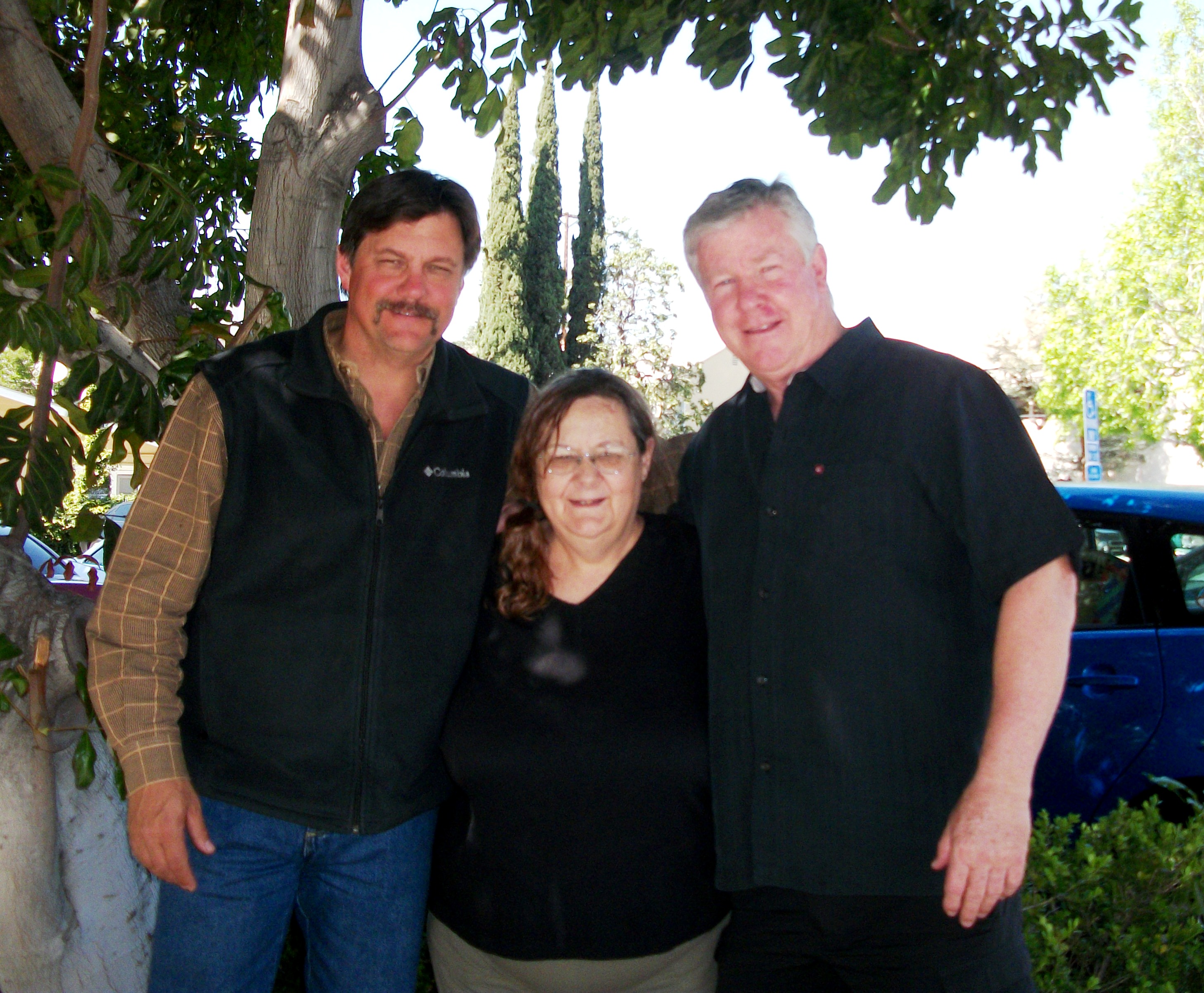 Glynn Praesel, Cheryl Whitman Dubuque, Larry Wilcox. Meeting for Cowboys and Heroes