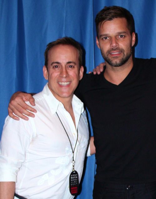 Back stage with Ricky Martin May 2011