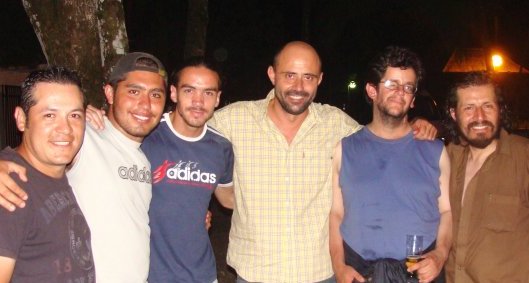 Productor of Even the Rain: Juan Gordon with memebers of cast and crew (2009)