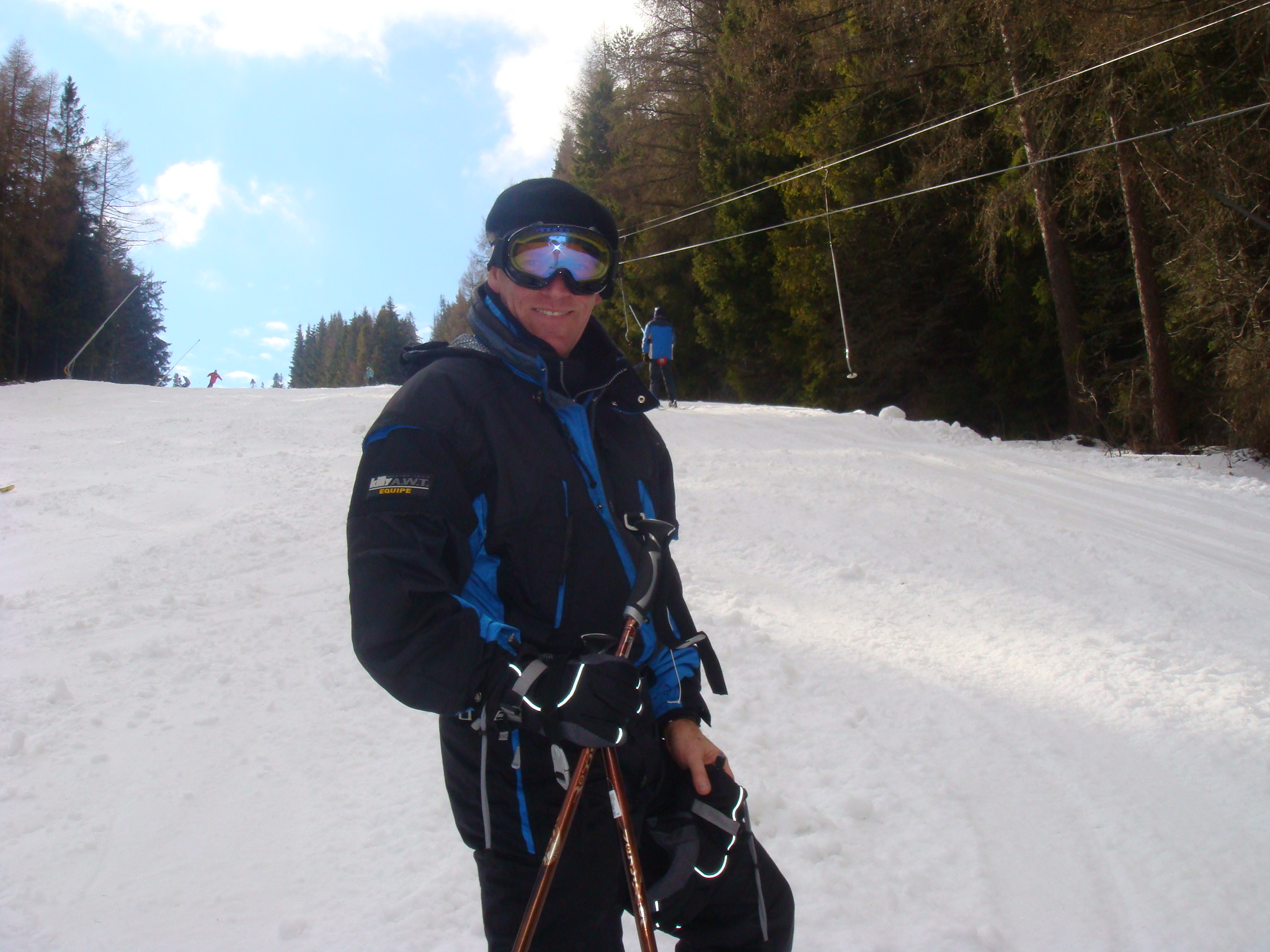 Randall Perry skiing in Poland