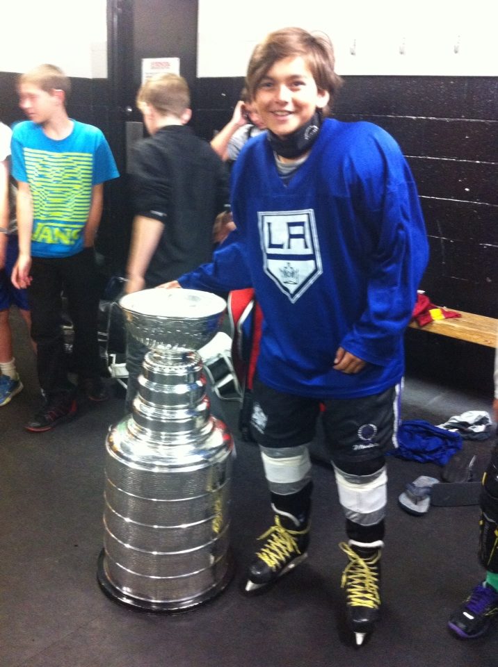 Ashton is a Hockey Player at the Toyota Center & pic with The Stanley Cup!
