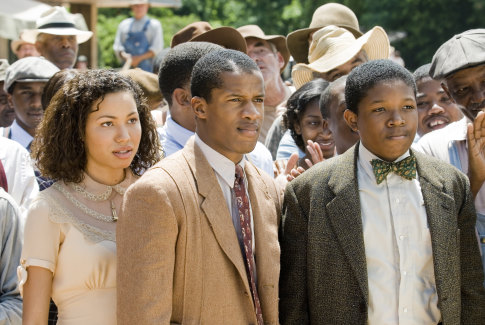 Still of Jurnee Smollett-Bell, Denzel Whitaker and Nate Parker in The Great Debaters (2007)