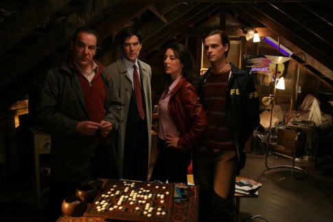 Still of Mandy Patinkin, Thomas Gibson, Lola Glaudini and Matthew Gray Gubler in Nusikalstami protai (2005)