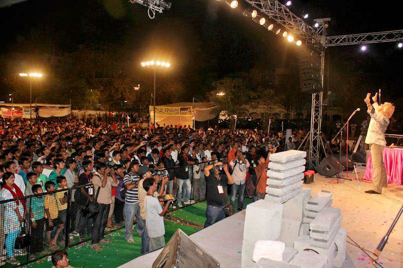 Sword Swallower Dan Meyer performing at CityFest Hyderabad, India