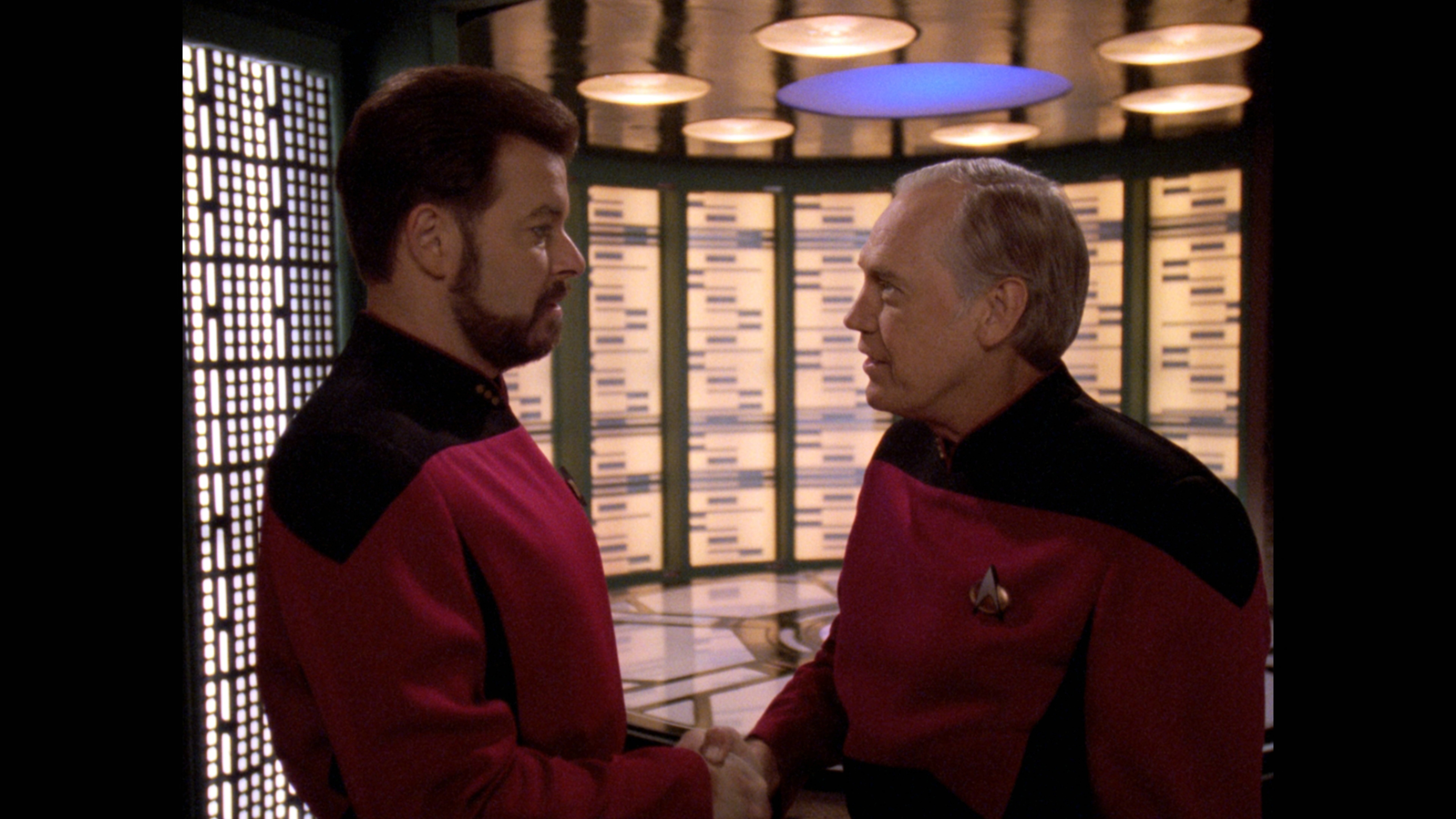Still of Jonathan Frakes and Ronny Cox in Star Trek: The Next Generation (1987)