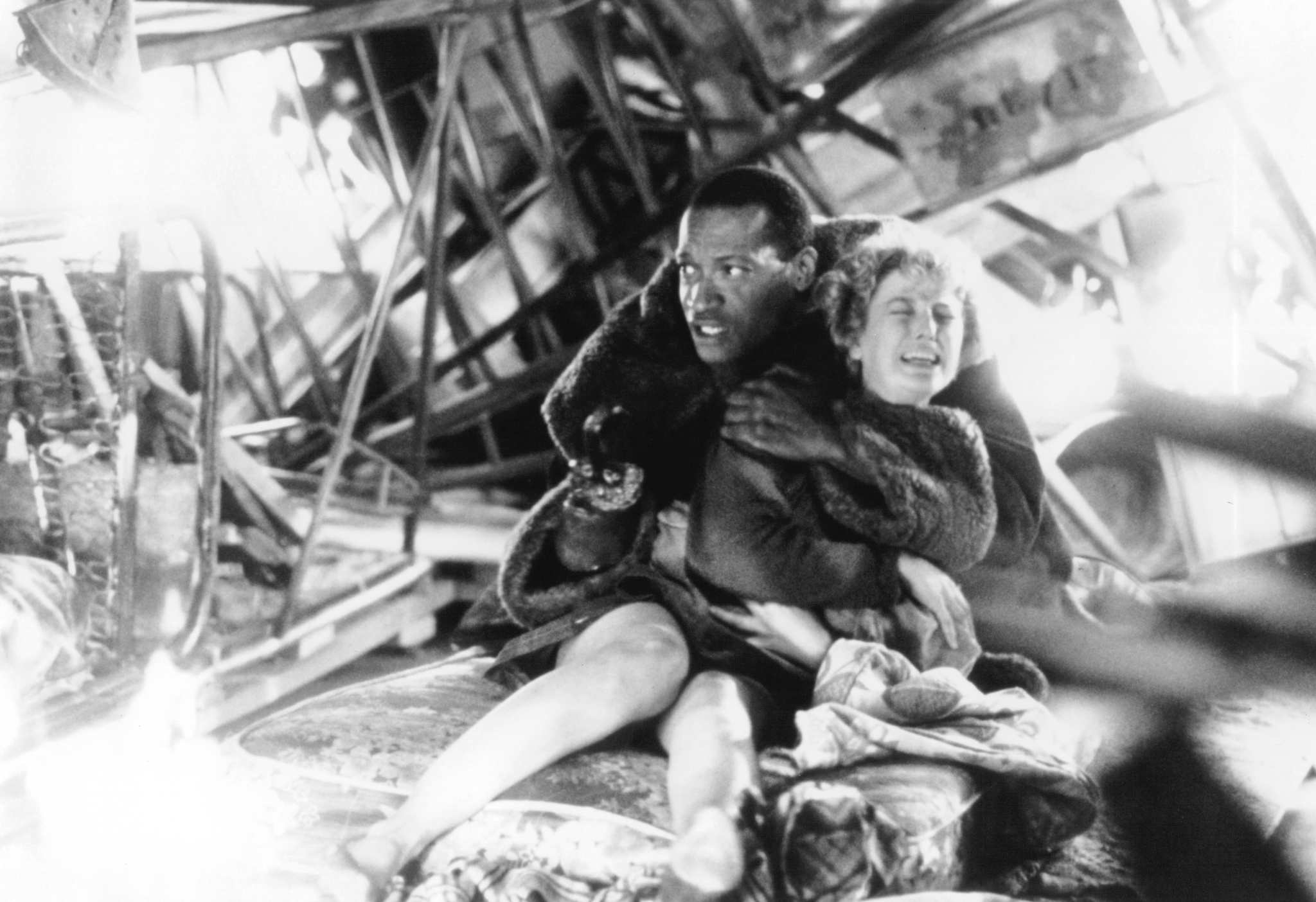 Still of Virginia Madsen and Tony Todd in Candyman (1992)