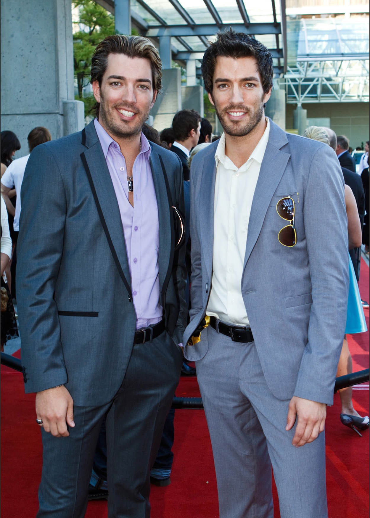 Jonathan Silver Scott & Drew Scott on 2010 Leo Awards Red Carpet