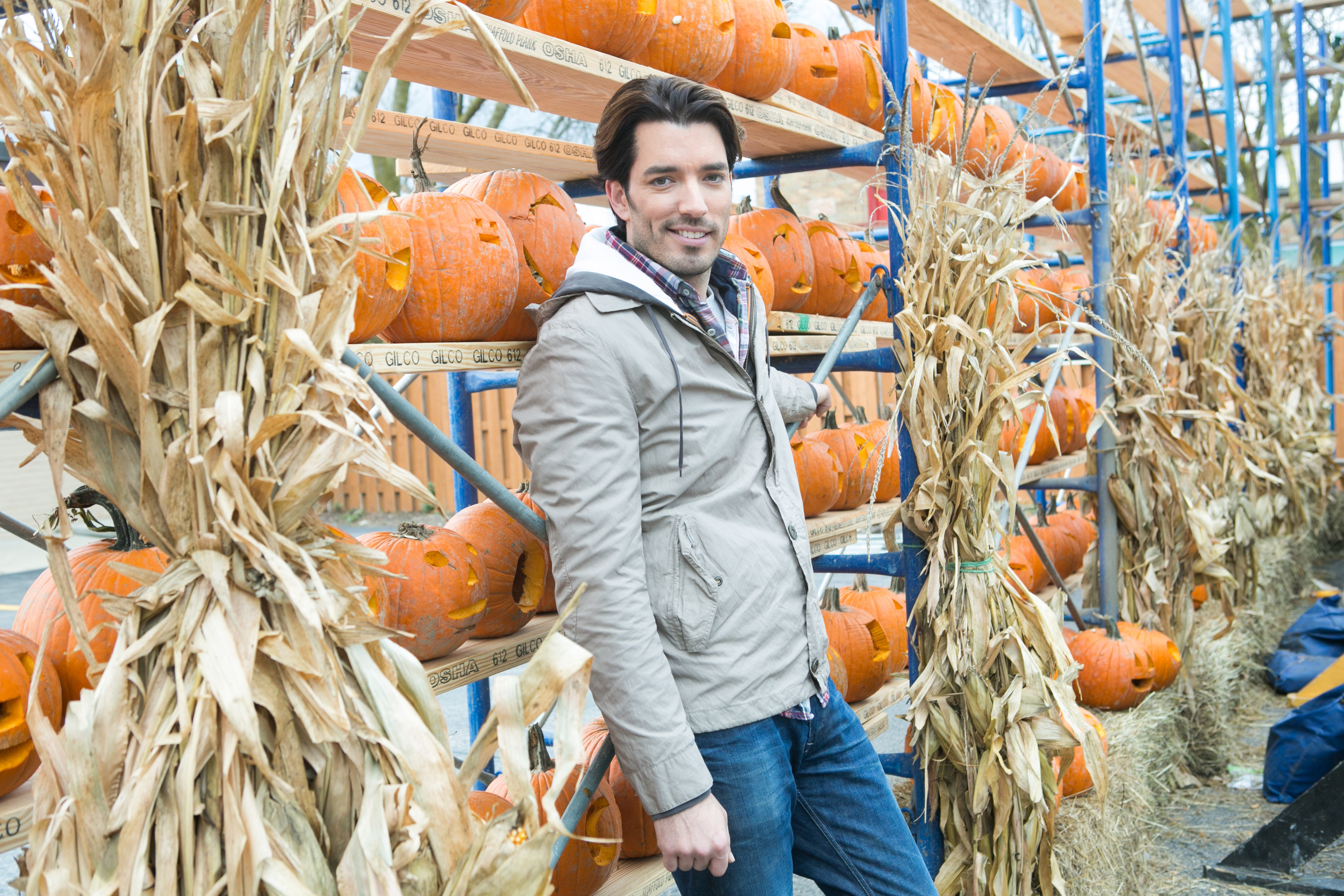 Production Still of Jonathan Silver Scott on the set of Pumpkin Wars