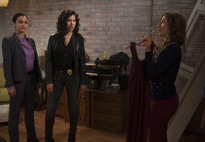 Still of Melissa Fumero, Chelsea Peretti and Stephanie Beatriz in Brooklyn Nine-Nine (2013)