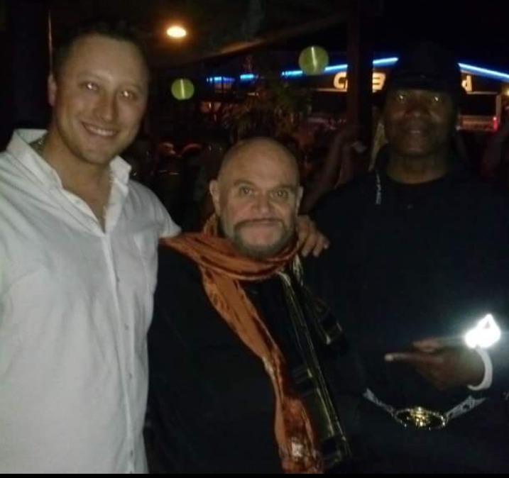 Hanging out with 2 great friends and legends...the VERY talented Director David Winters and the head of my security when I travel (8x World Champion Kickboxer and WMA Hall of Fame Inductee) James Sisco.