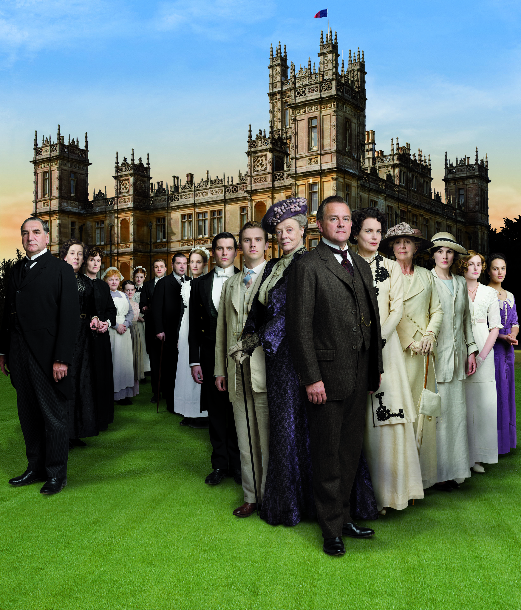 Elizabeth McGovern, Maggie Smith, Hugh Bonneville, Jim Carter, Brendan Coyle, Siobhan Finneran, Joanne Froggatt, Phyllis Logan, Lesley Nicol, Penelope Wilton, Dan Stevens, Rob James-Collier, Michelle Dockery, Thomas Howes, Sophie McShera, Rose Leslie, Jessica Brown Findlay and Laura Carmichael in Downton Abbey (2010)