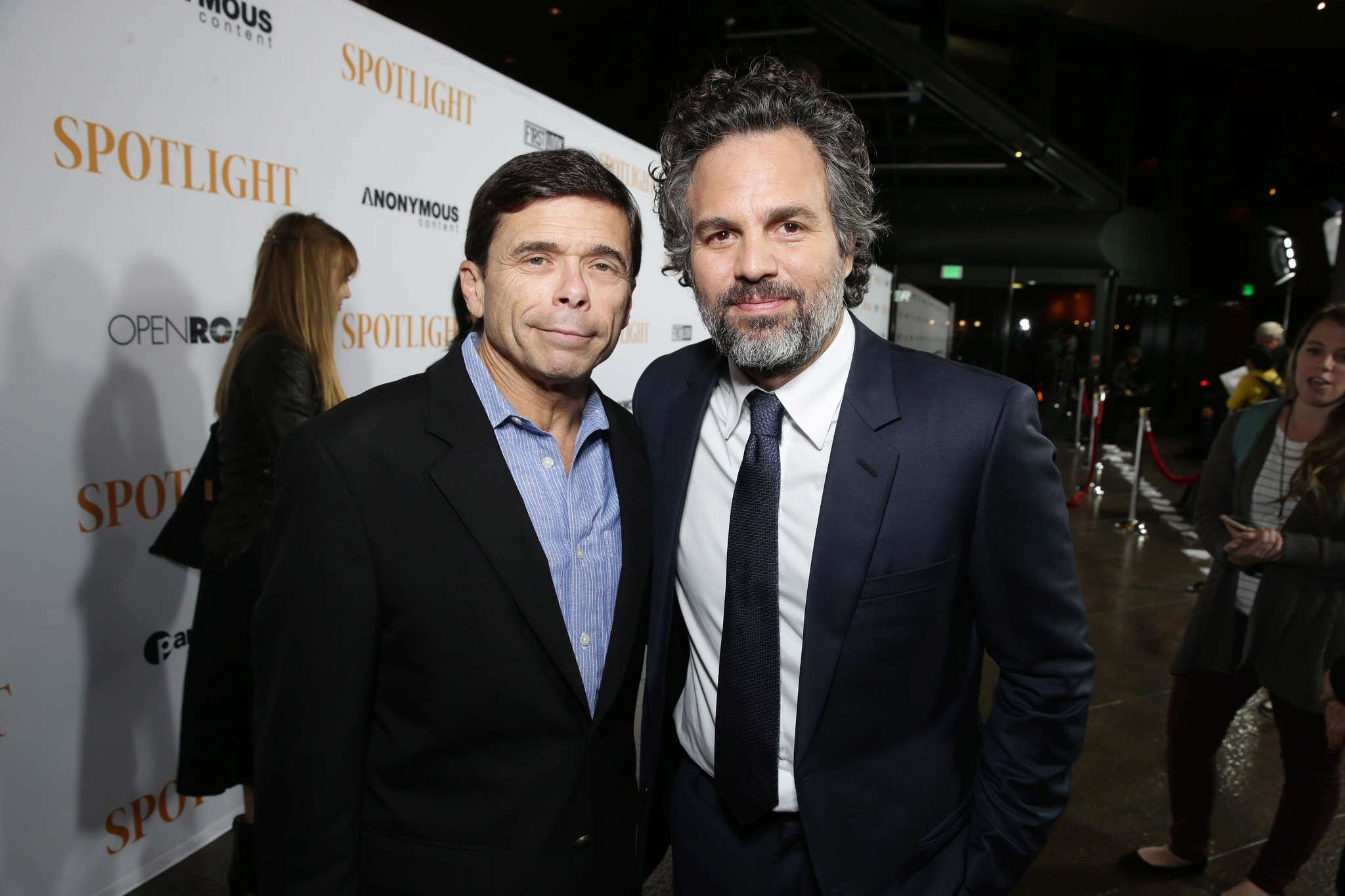 Mark Ruffalo and Michael Rezendes at event of Spotlight (2015)