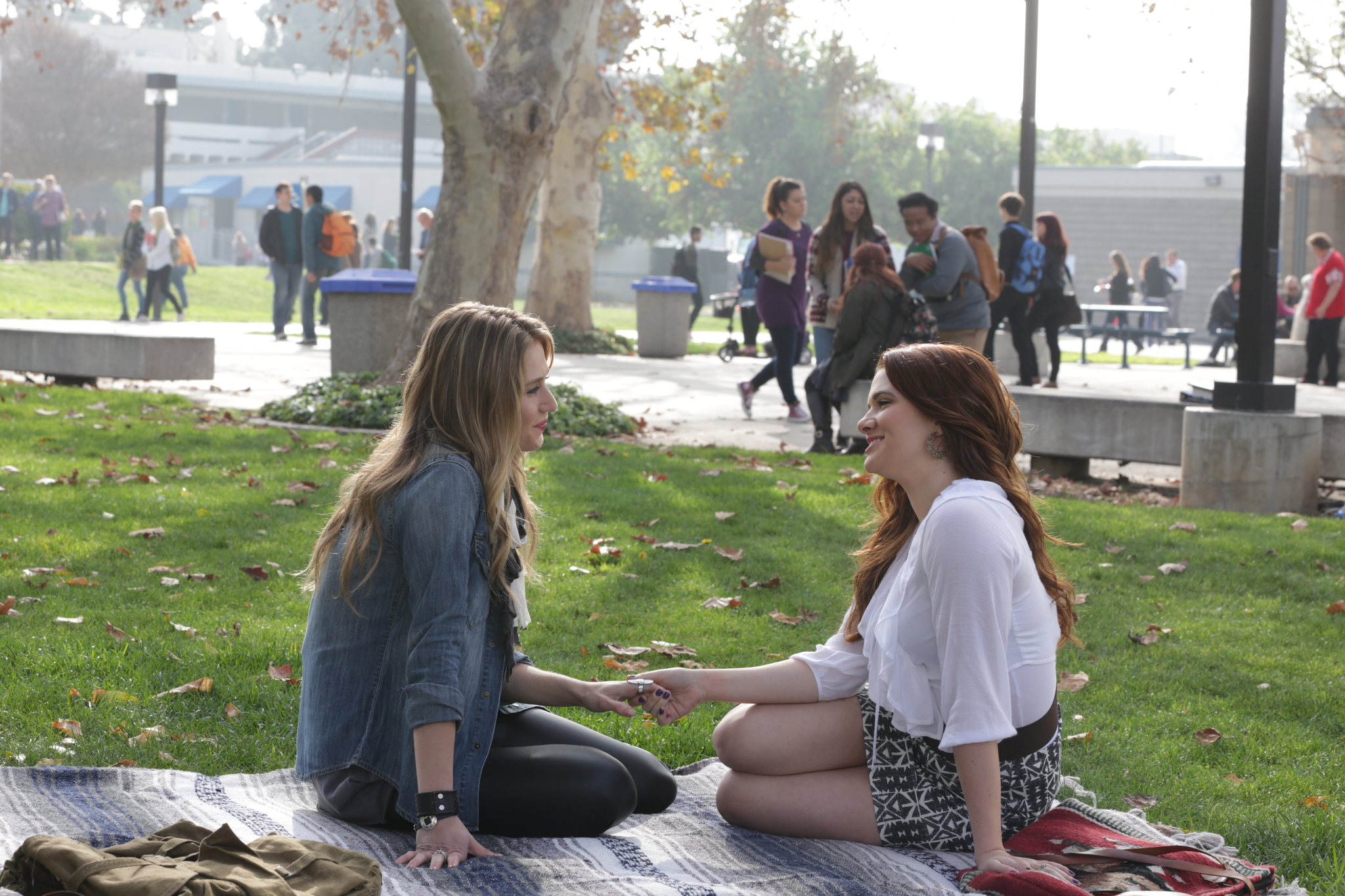 Still of Katie Stevens and Rita Volk in Faking It (2014)