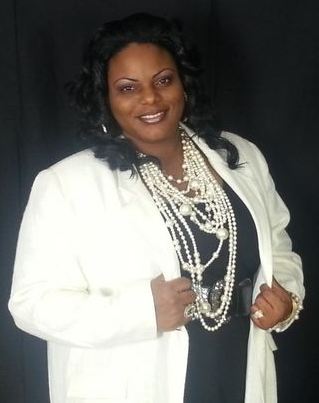 A Writer, Producer, Publicist, Interior Designer, Mentor, Business and Lifestyle Enhancement Coach. Randa Manning-Johnson is many things to many people. She would consider herself to be what many would call a Self Taught Renaissance Woman and often refe