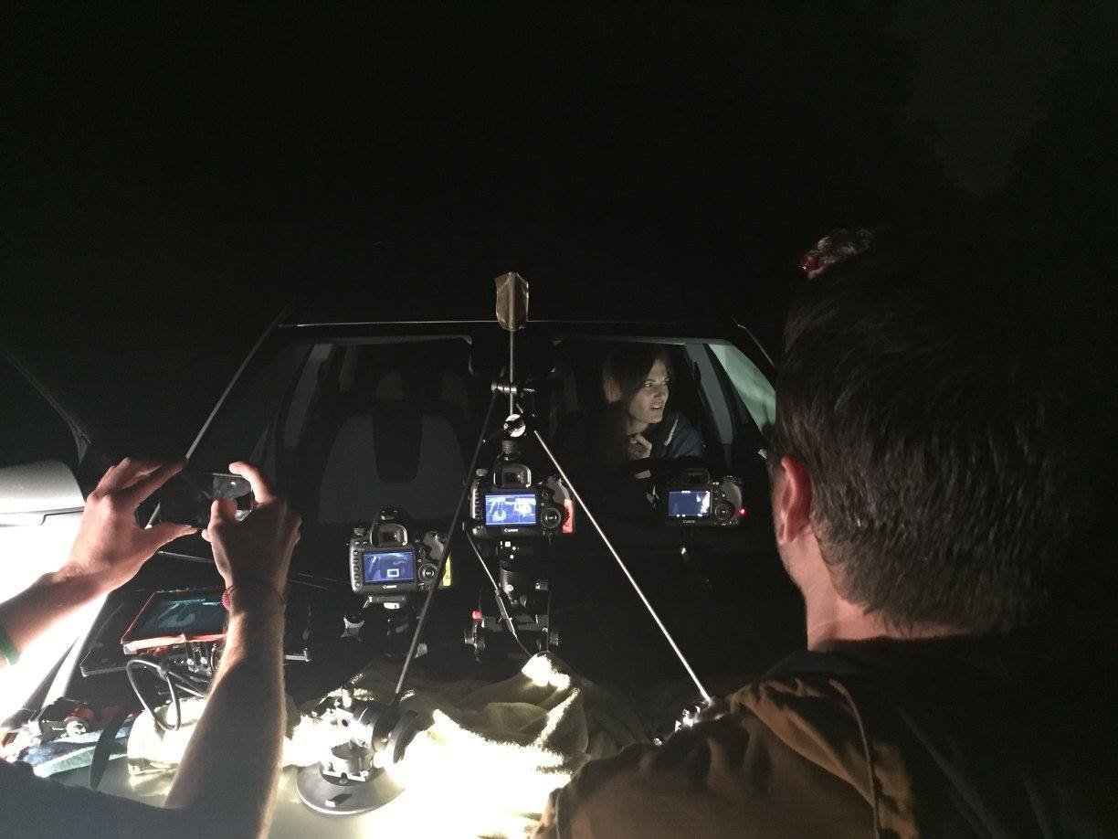 Actress Katherine Drew on the set of Fare (2016).