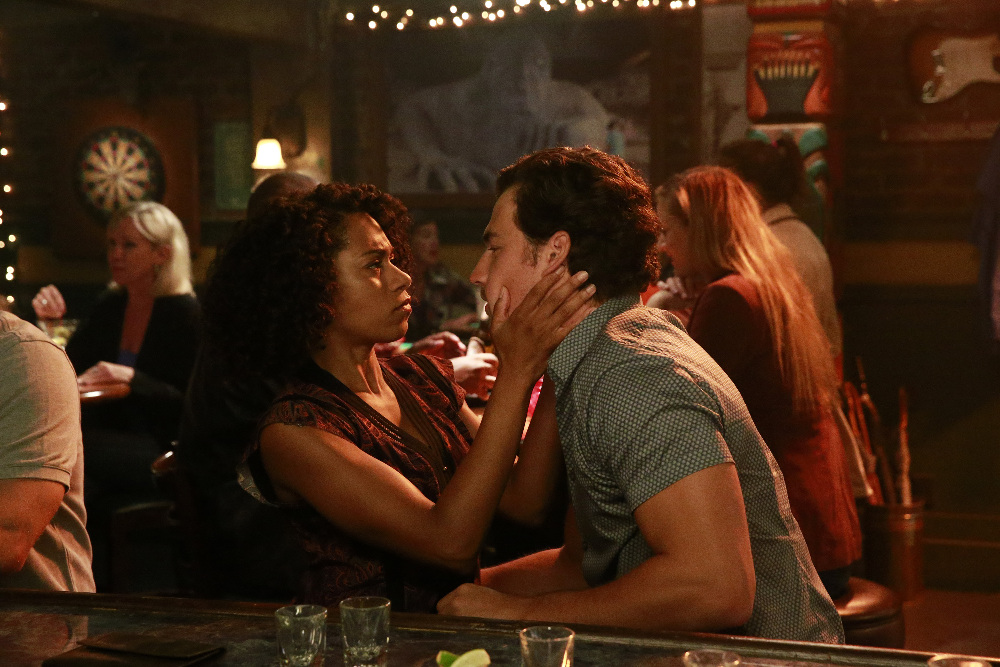 Still of Kelly McCreary and Giacomo Gianniotti in Grei anatomija (2005)