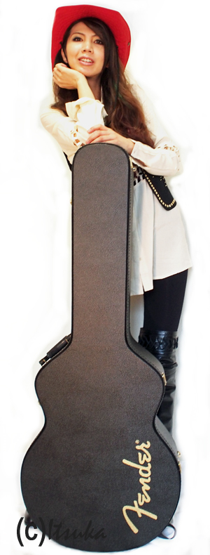 Itsuka x Fender Guitar Case