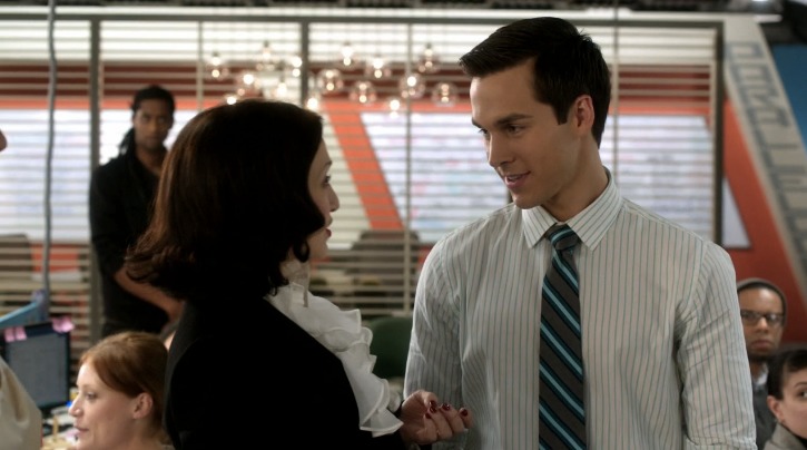 Still of Bebe Neuwirth and Chris Wood in Browsers