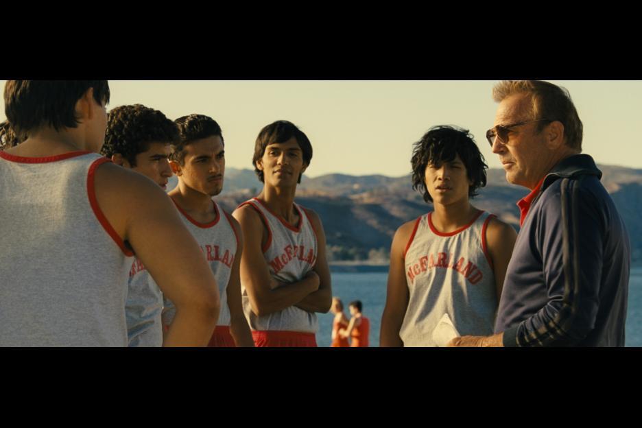 Still of Kevin Costner, Carlos Pratts, Johnny Ortiz, Hector Duran, Rafael Martinez and Sergio Avelar in McFarland, USA (2015)