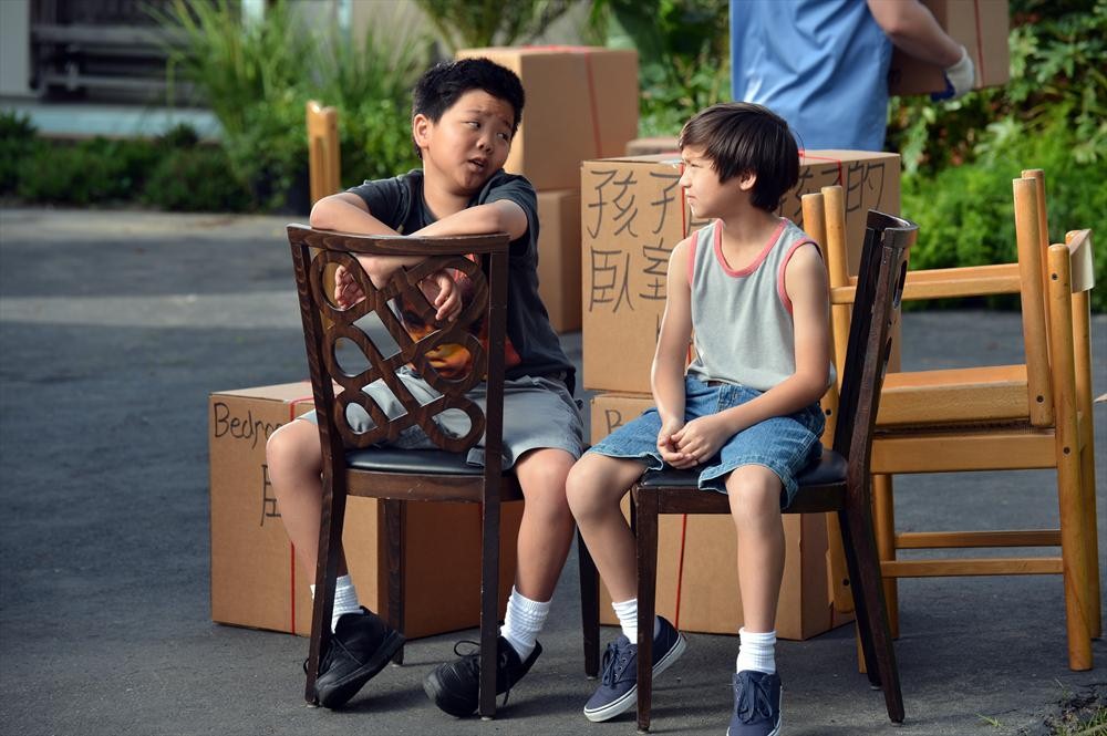 Still of Forrest Wheeler and Hudson Yang in Fresh Off the Boat (2015)