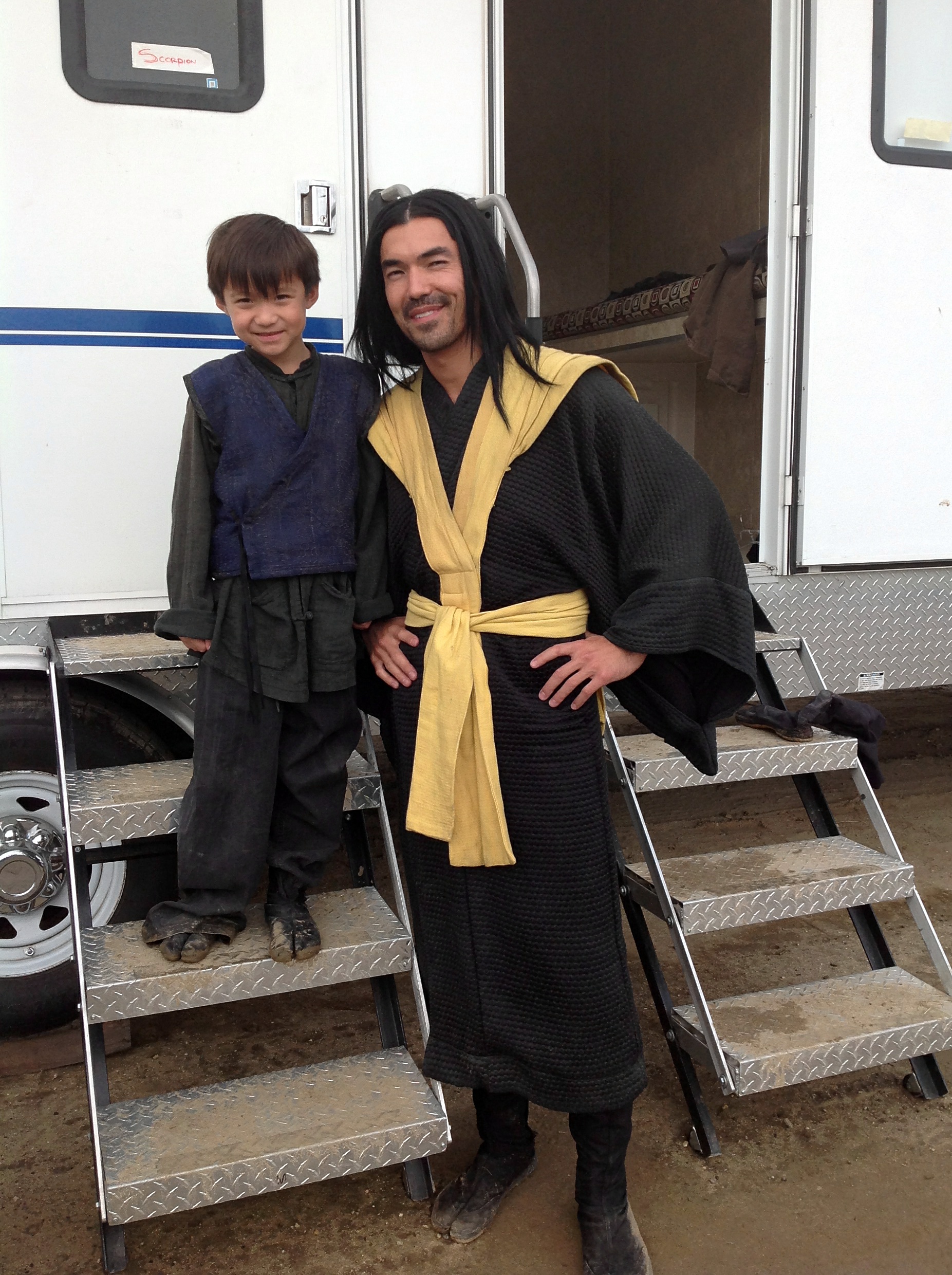 Ian Anthony Dale and Forrest Wheeler on set of the Mortal Kombat: Legacy Web Series