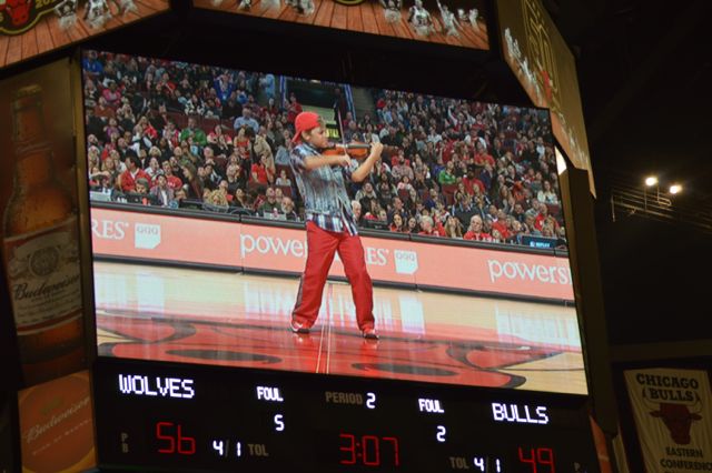 Featured Performer on Nov 7, 2015 Chicago Bulls Time Out