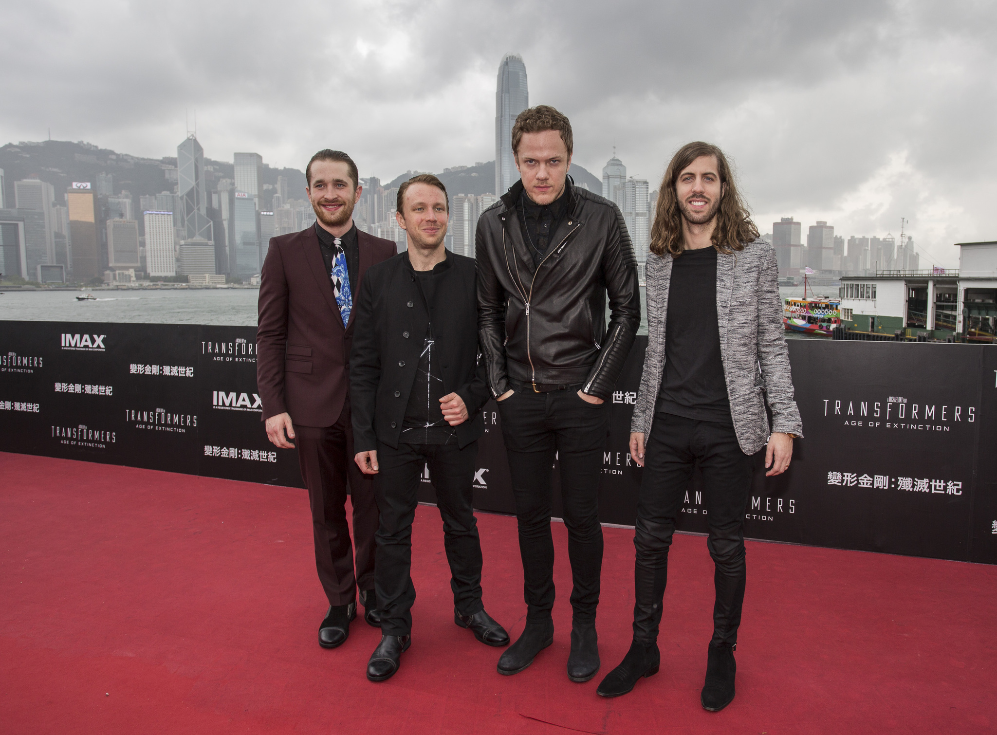 Daniel Platzman, Imagine Dragons, Wayne Sermon, Dan Reynolds and Ben McKee at event of Transformeriai: isnykimo amzius (2014)