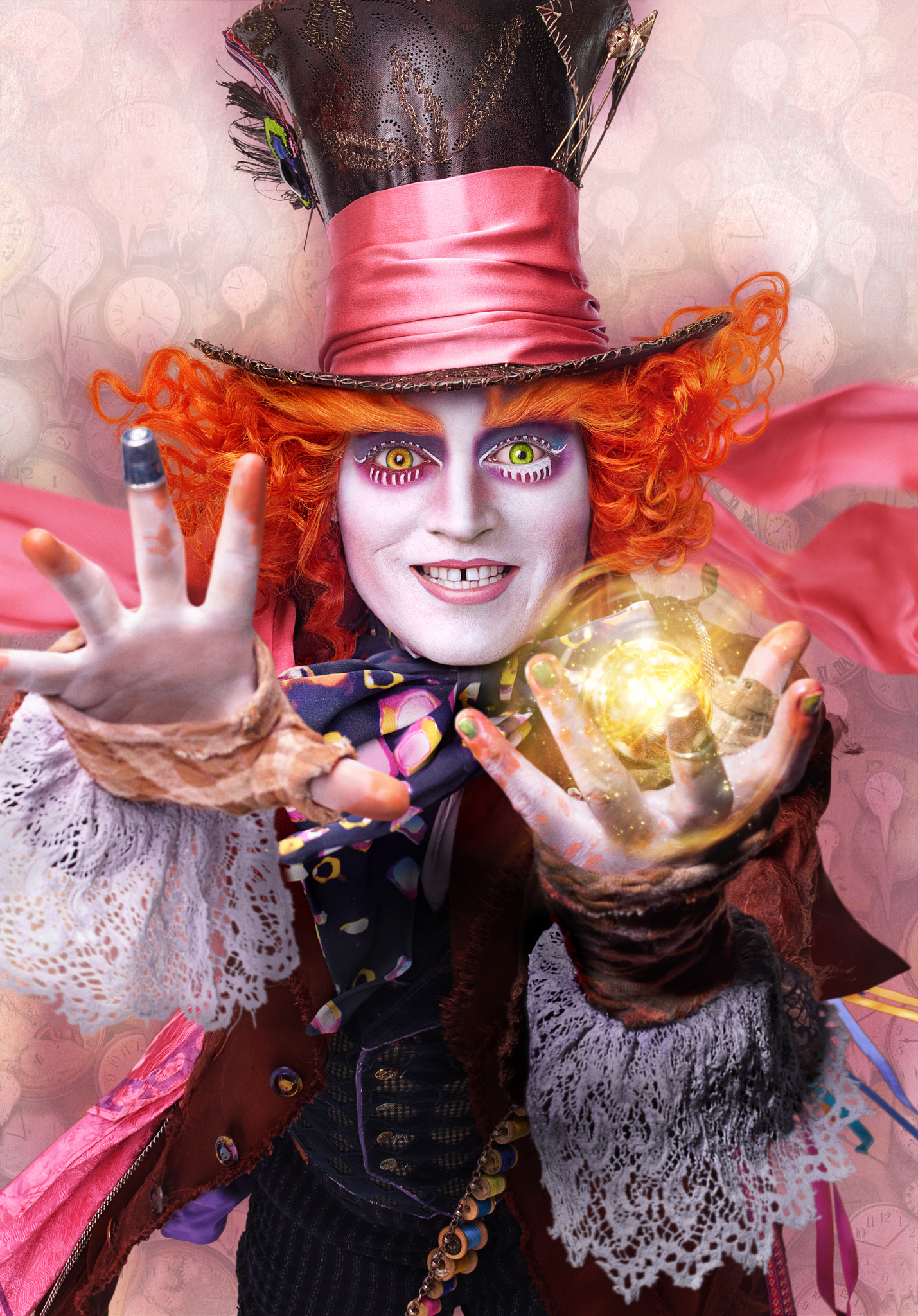 Still of Johnny Depp in Alice Through the Looking Glass (2016)