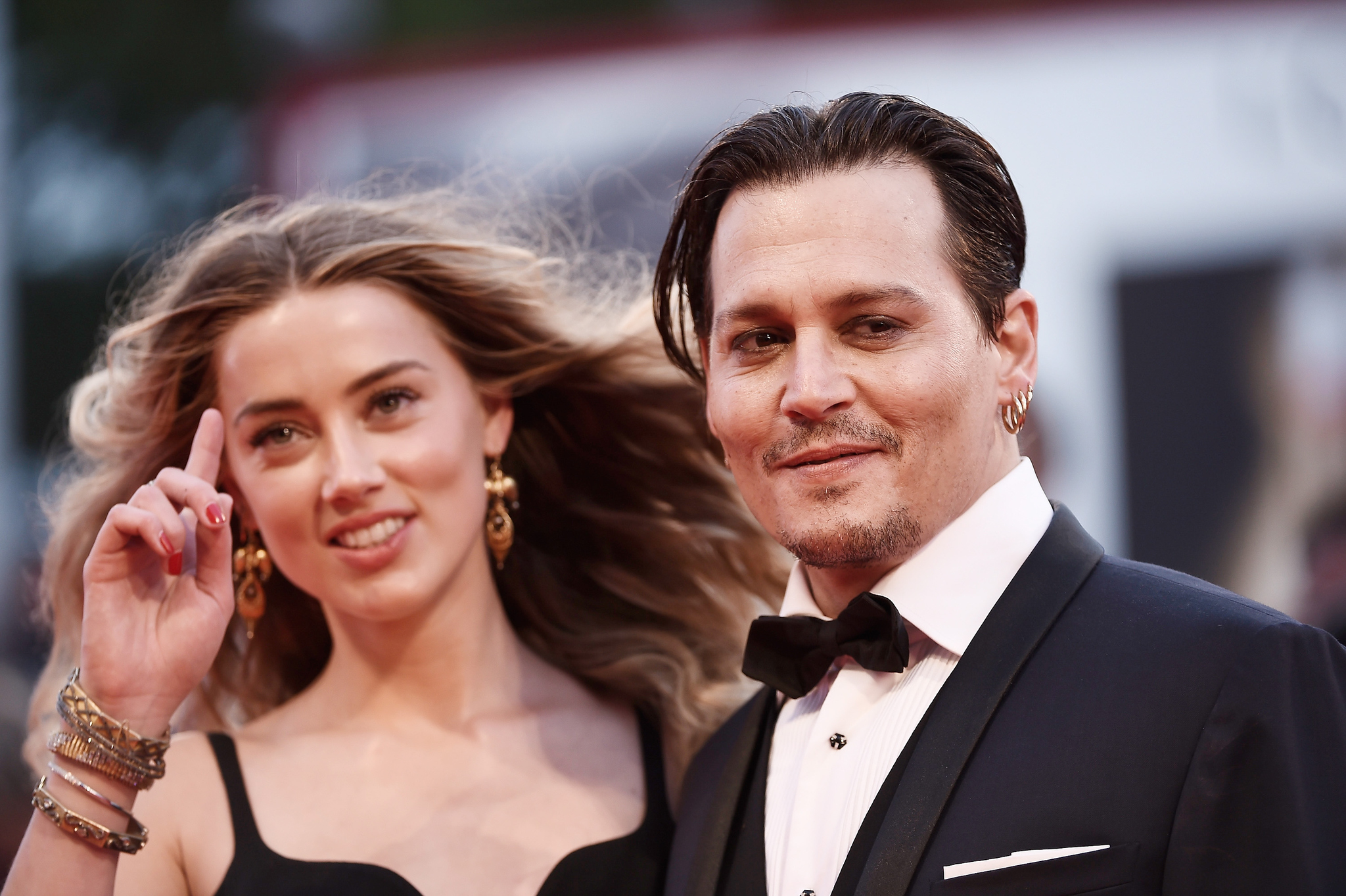 Johnny Depp and Amber Heard at event of Juodosios misios (2015)