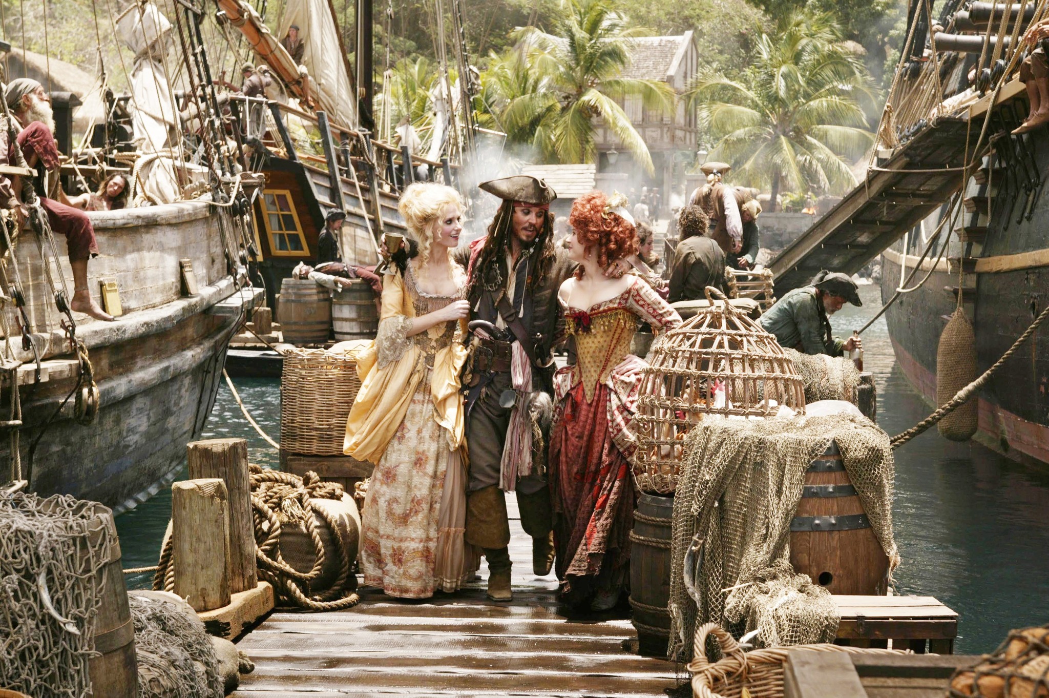 Still of Johnny Depp, Vanessa Branch and Lauren Maher in Karibu piratai: pasaulio pakrasty (2007)
