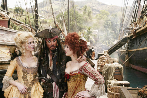 Still of Johnny Depp, Vanessa Branch and Lauren Maher in Karibu piratai: pasaulio pakrasty (2007)