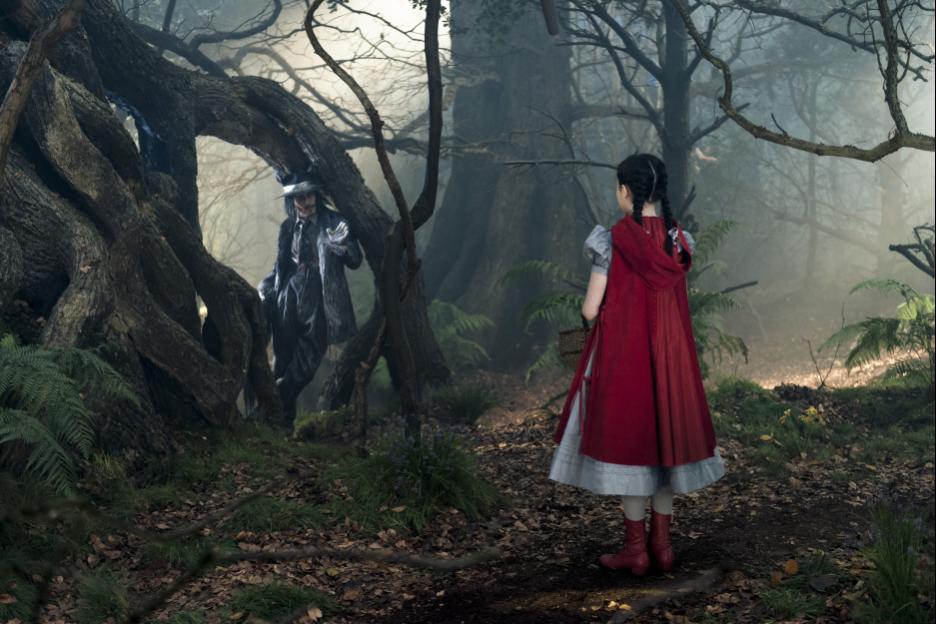 Still of Johnny Depp and Lilla Crawford in Into the Woods (2014)