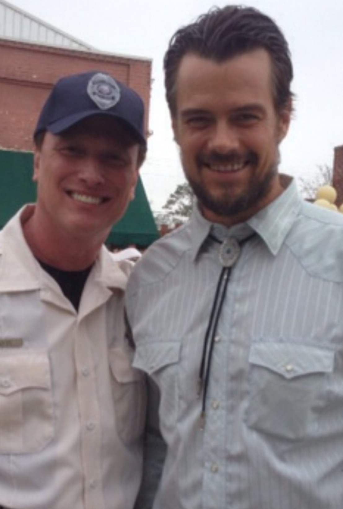 On Set- Lost In The Sun with Josh Duhamel