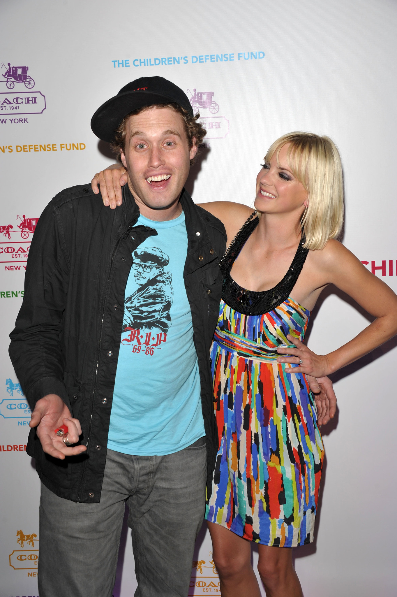 Anna Faris and T.J. Miller