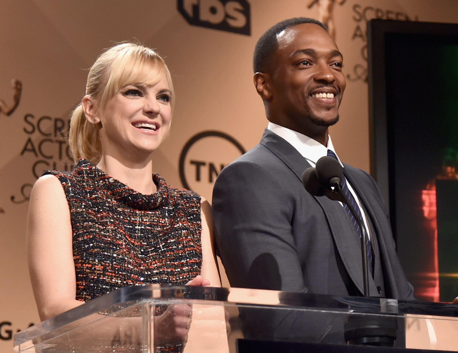 Anna Faris and Anthony Mackie