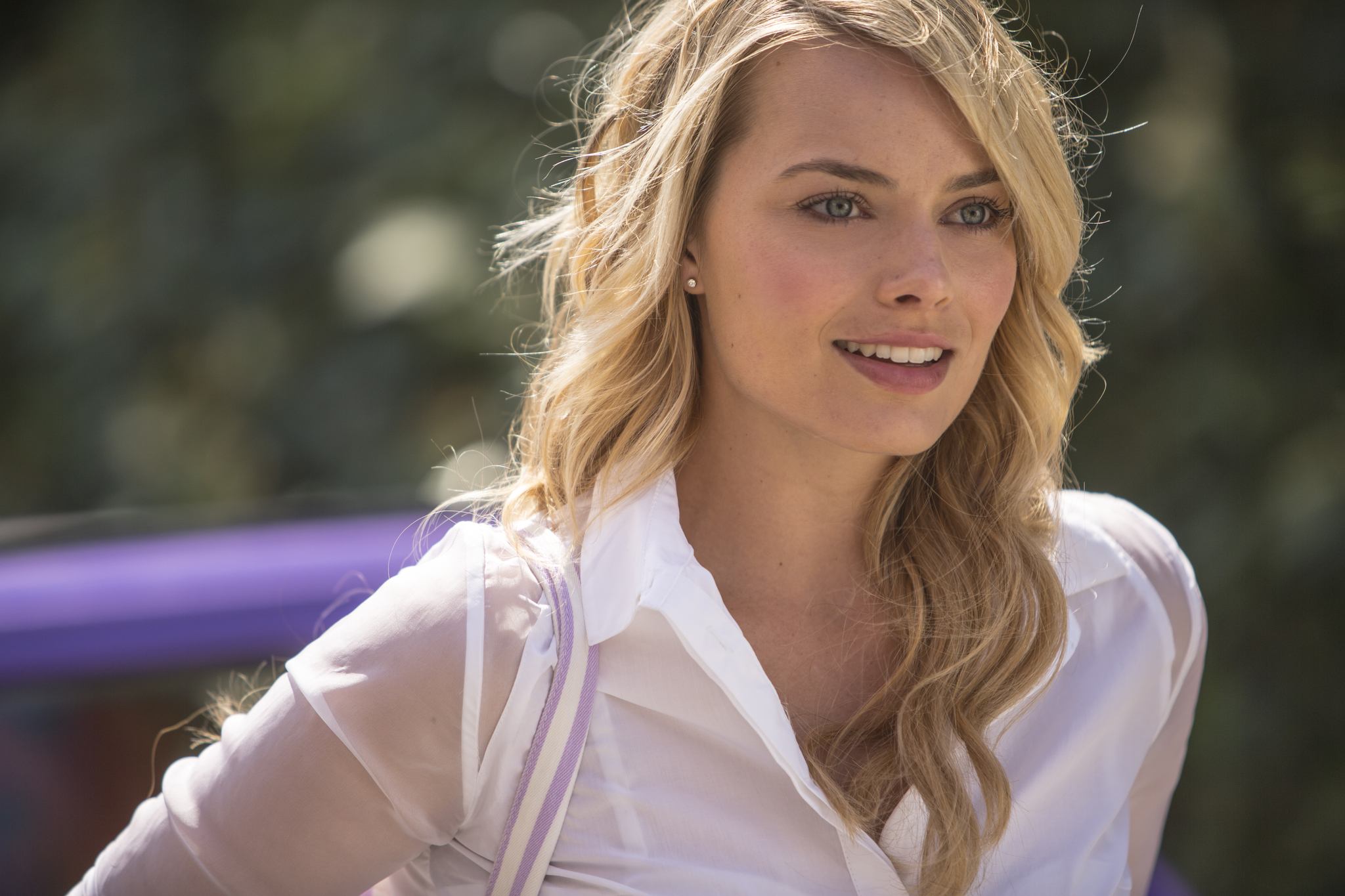 Still of Margot Robbie in Volstryto vilkas (2013)