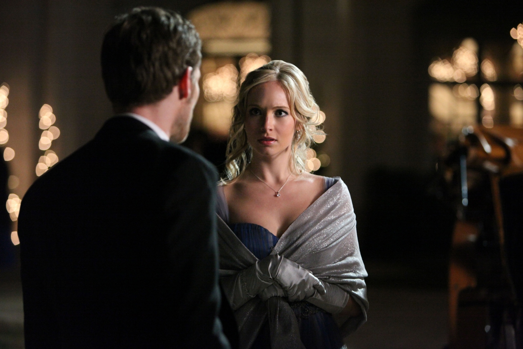 Still of Joseph Morgan and Candice King in Vampyro dienorasciai (2009)