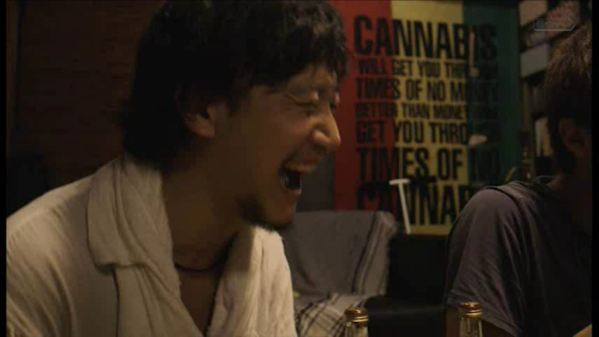 Taishi Fujiwara as Bob in Usotsuki tachi no heya