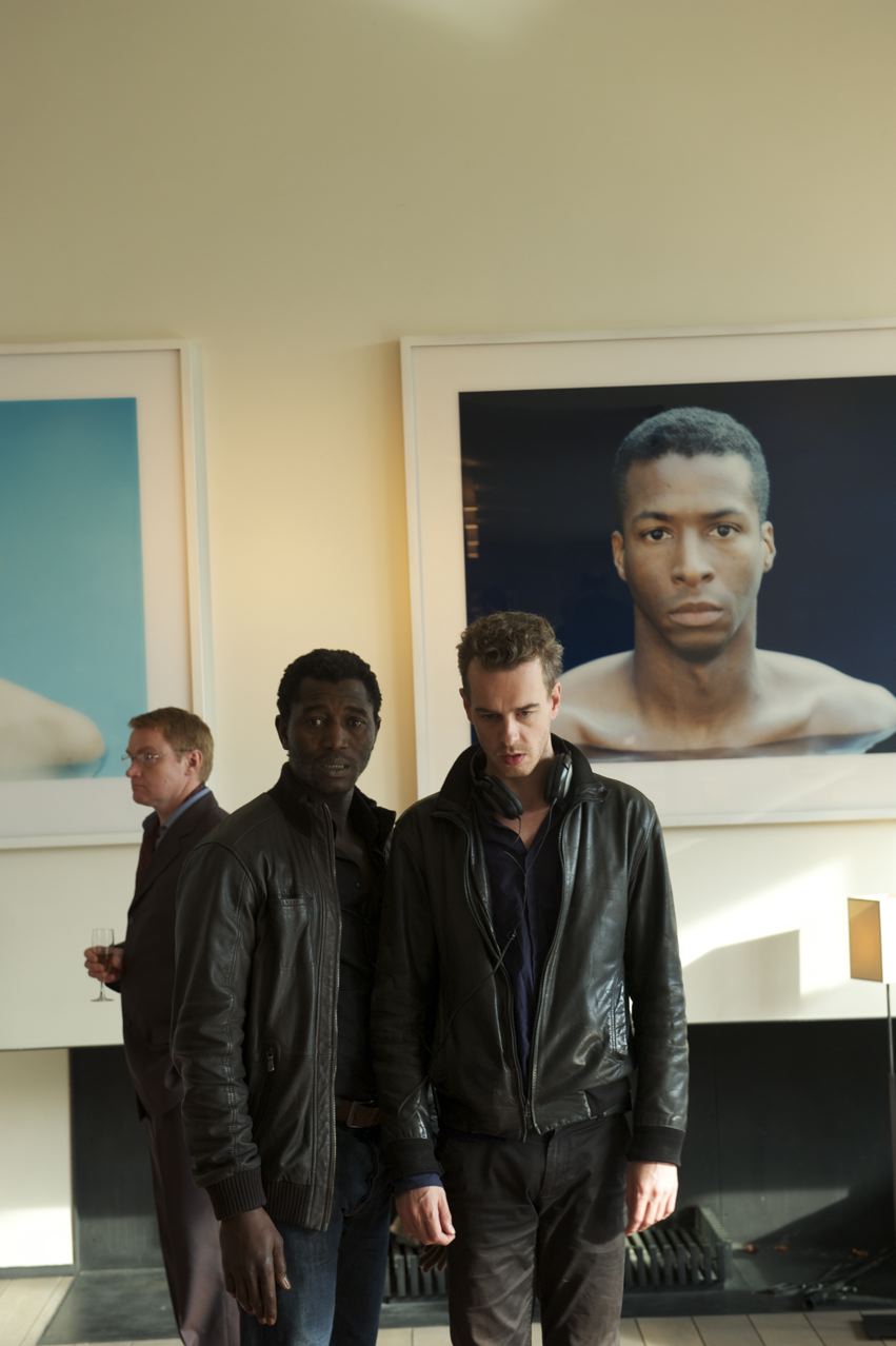 Still of Nicolas Provost and Issaka Sawadogo in The Invader